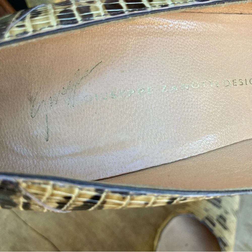 Vicini‎ heals EU 38 Faux snakeskin tan brown neutrals